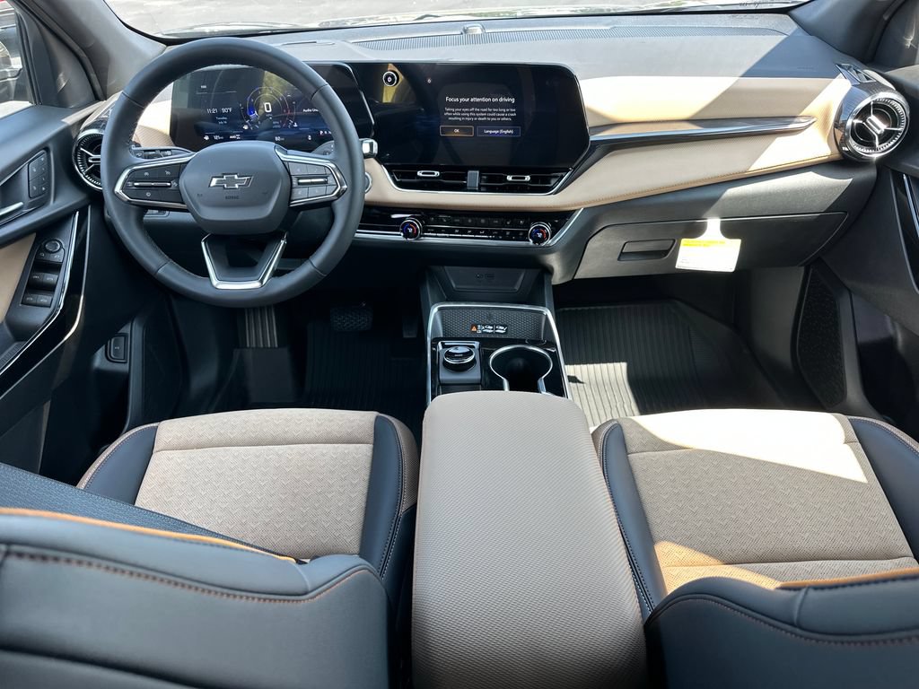 New 2026 Chevrolet Equinox ACTIV w/ Convenience Package III AWD/4WD image 16
