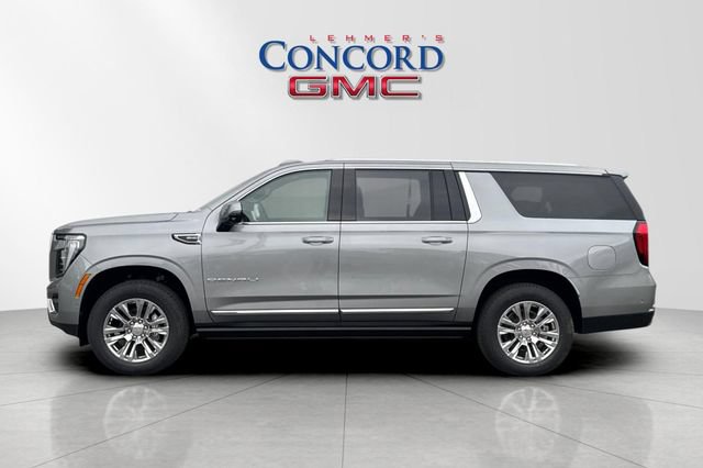 Used 2026 GMC Yukon XL Denali w/ Sun & Power Step Package AWD/4WD image 7