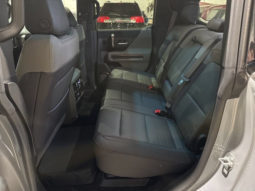 New 2025 GMC Hummer EV 2X AWD/4WD image 33