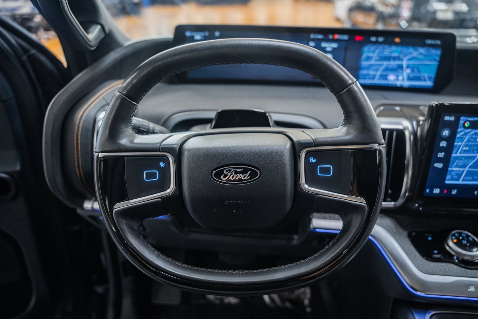 Certified 2025 Ford Expedition Tremor AWD/4WD image 35