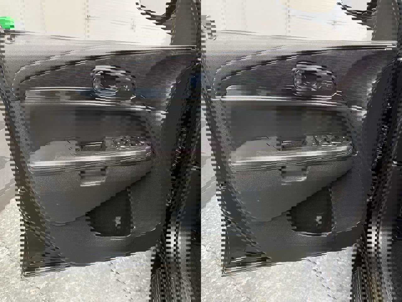 Used 2015 Buick Enclave Leather w/ Trailering Package image 7