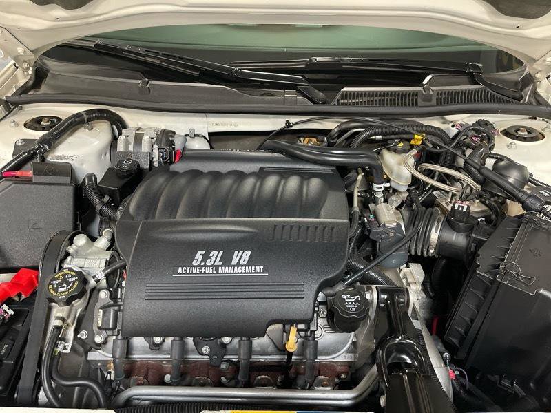 Used 2009 Chevrolet Impala SS w/ Convenience Package FWD image 55