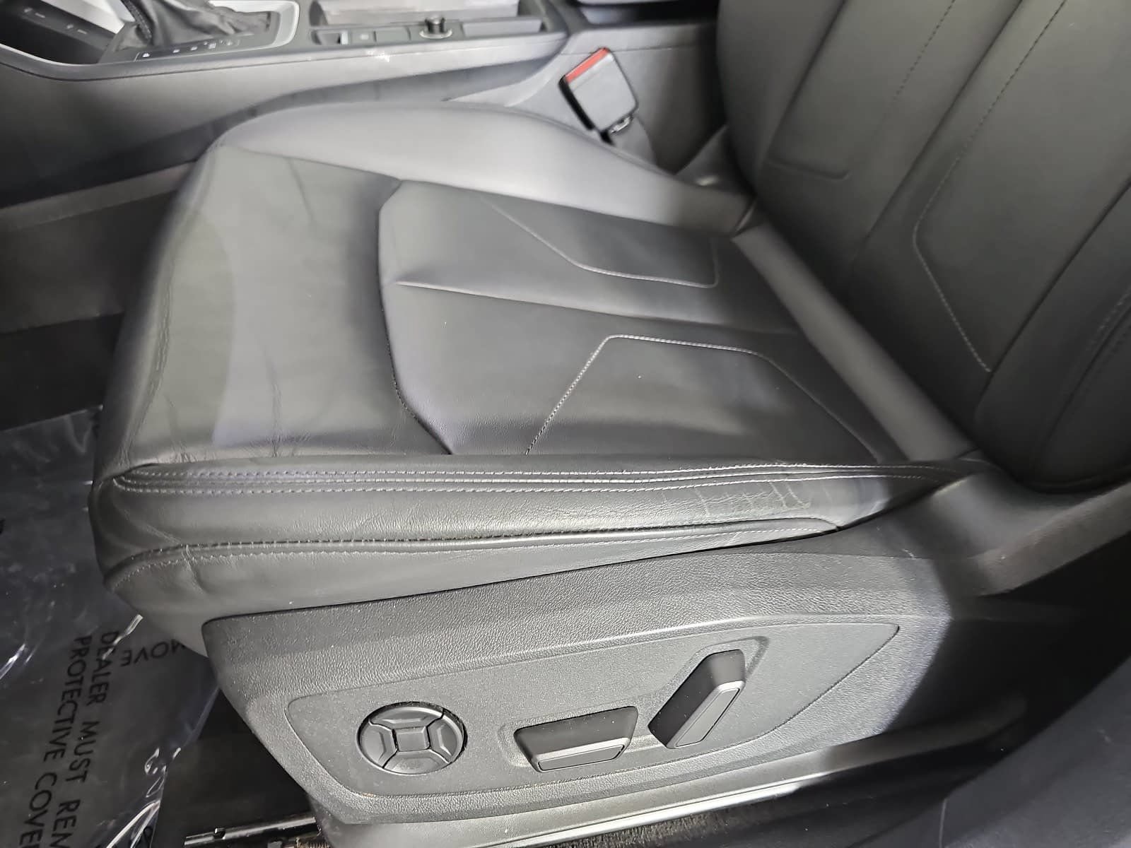 Used 2023 Audi Q3 2.0T Premium AWD/4WD image 28