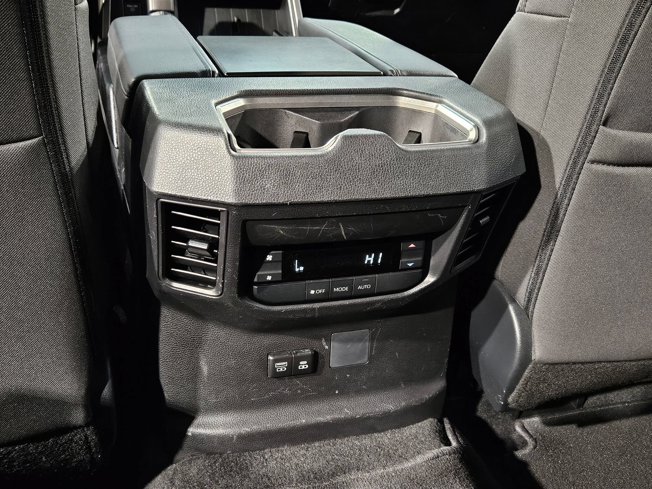 Certified 2025 Toyota Sequoia SR5 AWD/4WD image 38