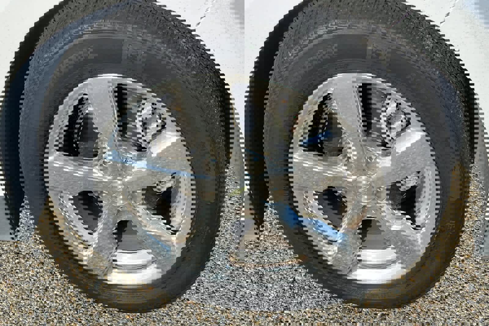 Used 2014 Chevrolet Volt Premium w/ Premium Trim Package FWD image 15