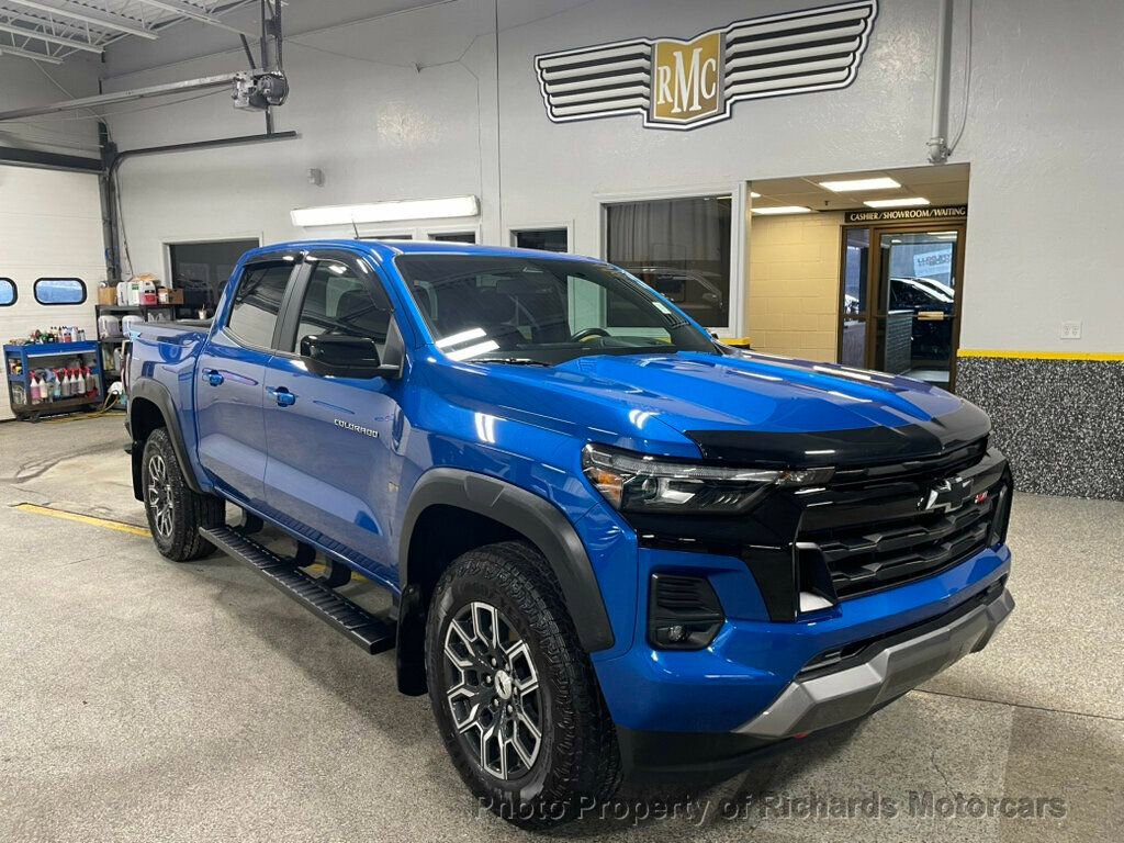 Used 2023 Chevrolet Colorado Z71 w/ Z71 Convenience Package 2 image 1