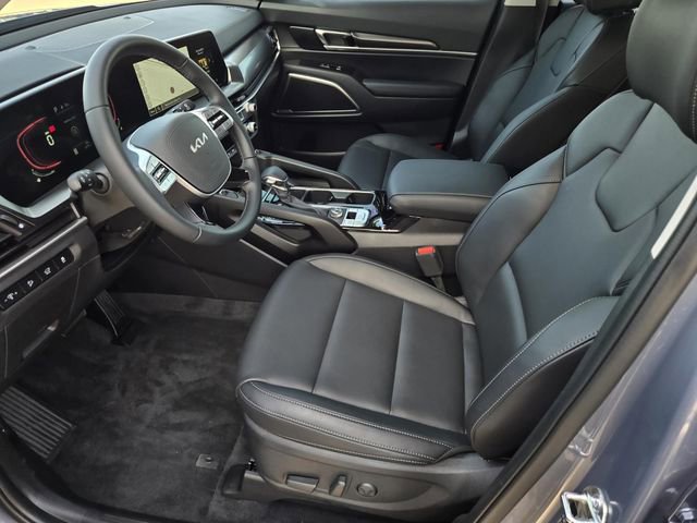 Certified 2025 Kia Telluride S image 21