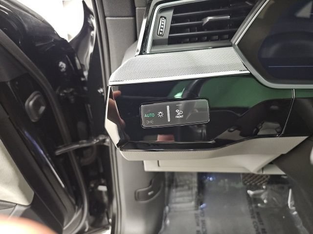 Used 2024 Audi Q8 e-tron Prestige w/ Prestige Package AWD/4WD image 17