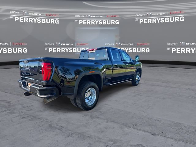 New 2026 GMC Sierra 3500 Denali Ultimate w/ LPO, Black Badging Package AWD/4WD image 8