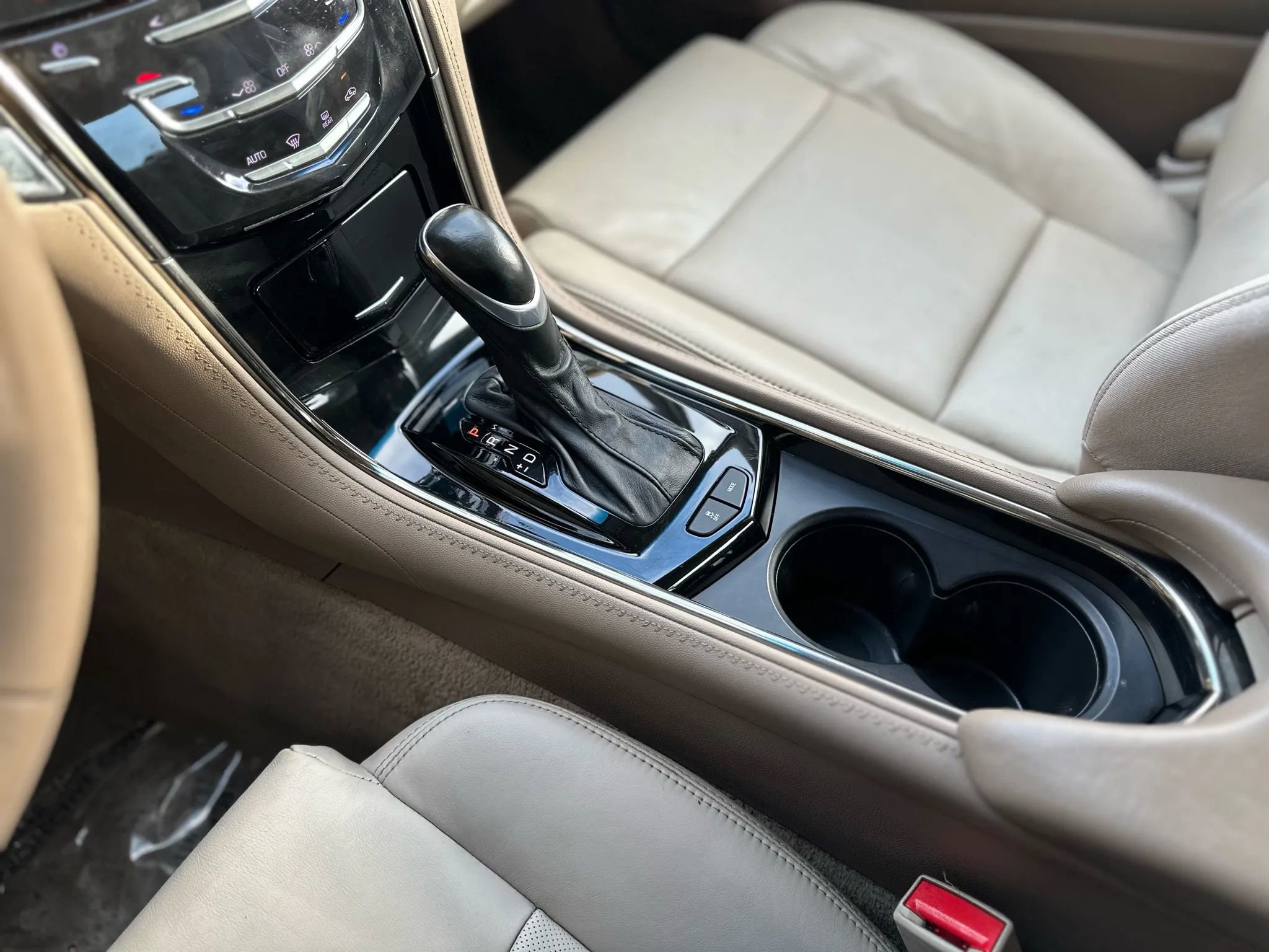 Used 2015 Cadillac ATS Luxury RWD image 21