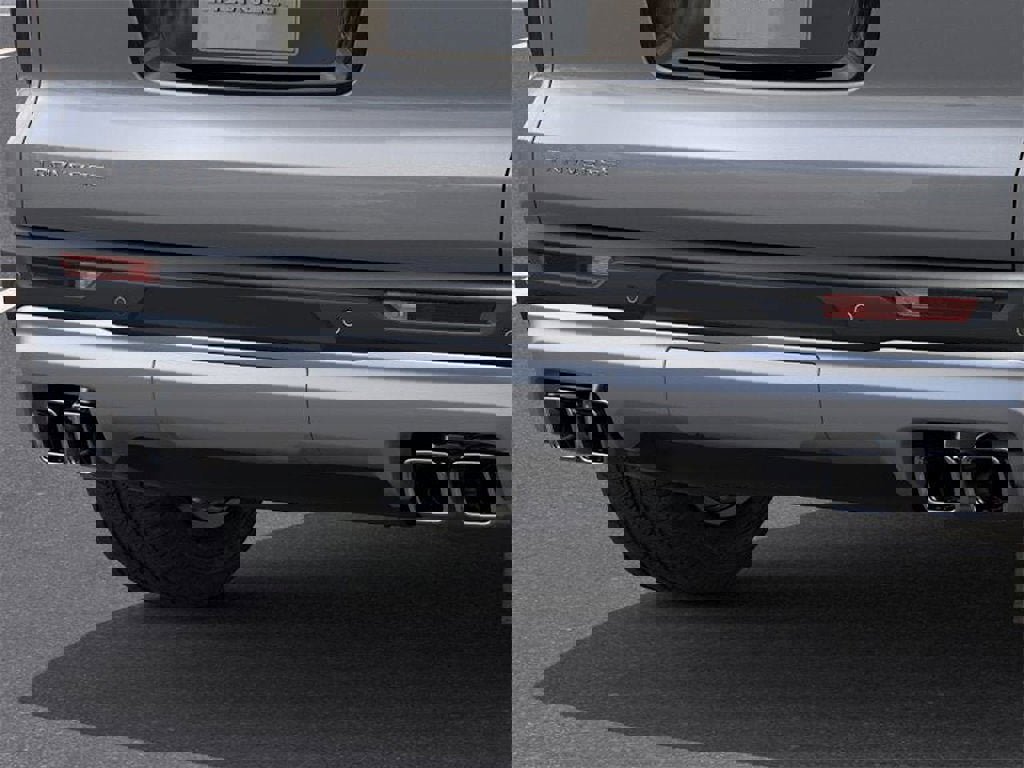 New 2026 Chevrolet Traverse LT w/ Sun and Wheel Package image 15