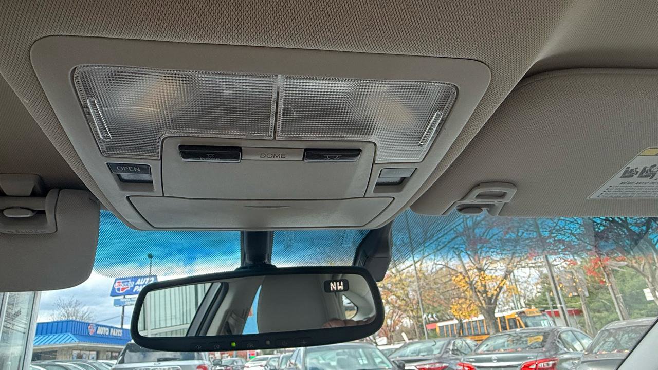 Used 2013 Toyota Avalon XLE Touring image 24