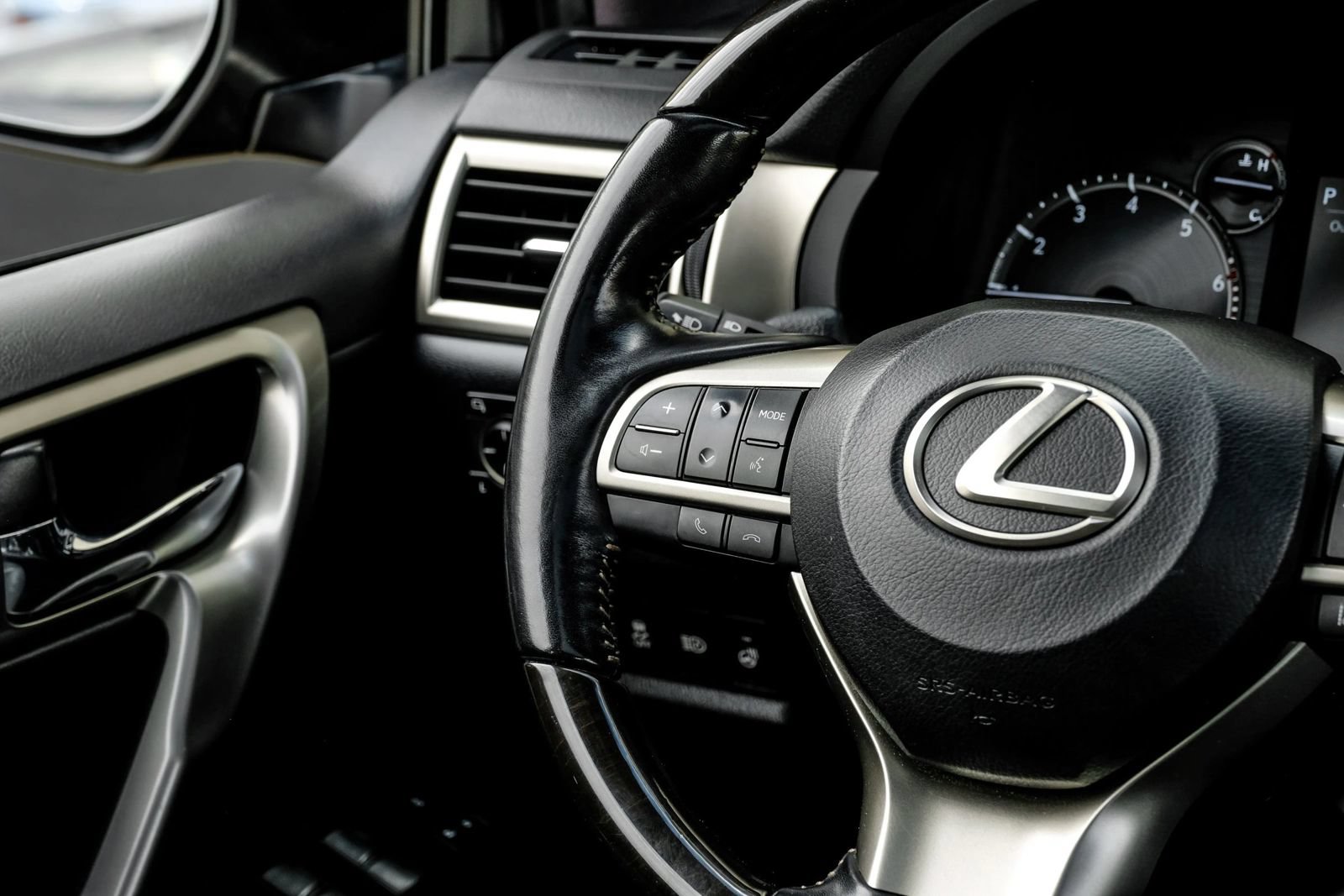 Used 2021 Lexus GX 460 Premium w/ Premium Package AWD/4WD image 22