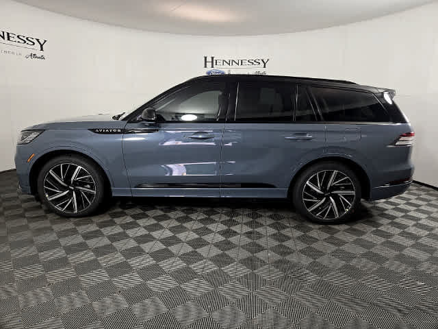 New 2026 Lincoln Aviator Black Label w/ Black Label Special Edition AWD/4WD image 8