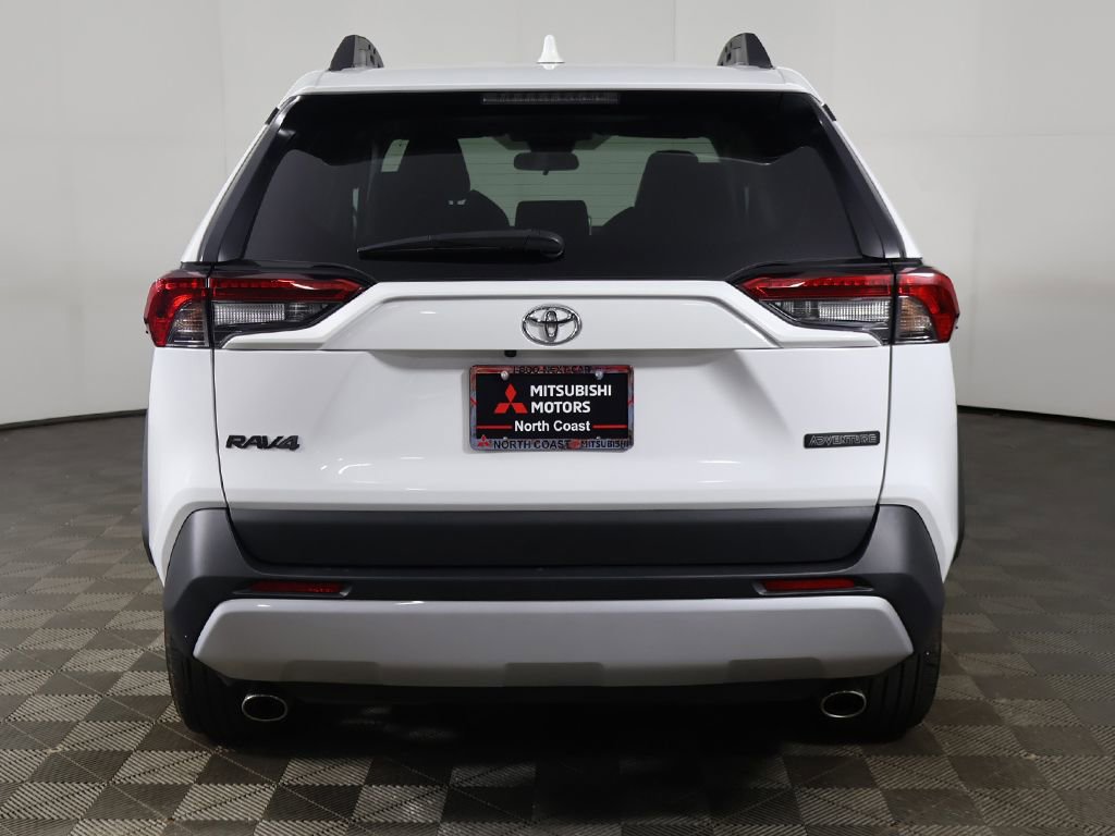 Used 2024 Toyota RAV4 Adventure image 10