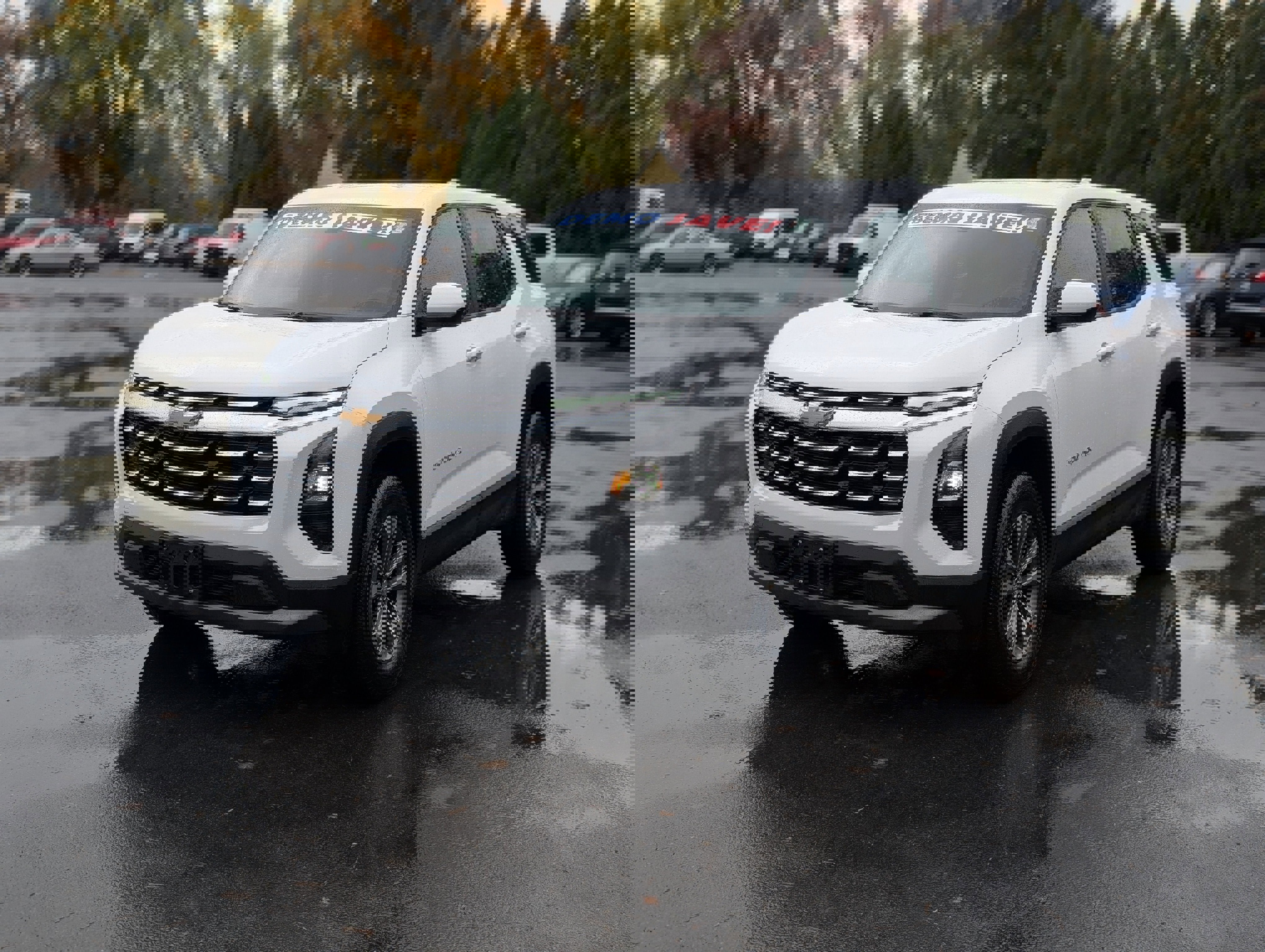 New 2025 Chevrolet Equinox LT w/ Safety and Technology Package image 13