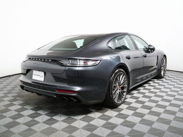 Certified 2023 Porsche Panamera Platinum Edition image 30