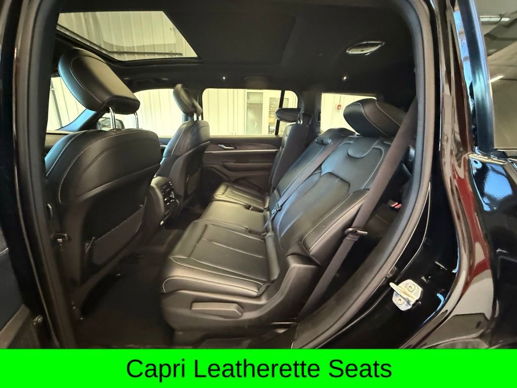 Used 2025 Jeep Grand Cherokee L Limited image 13