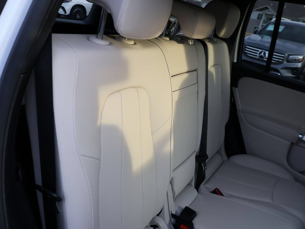 New 2026 Mercedes-Benz GLB 250 4MATIC image 14