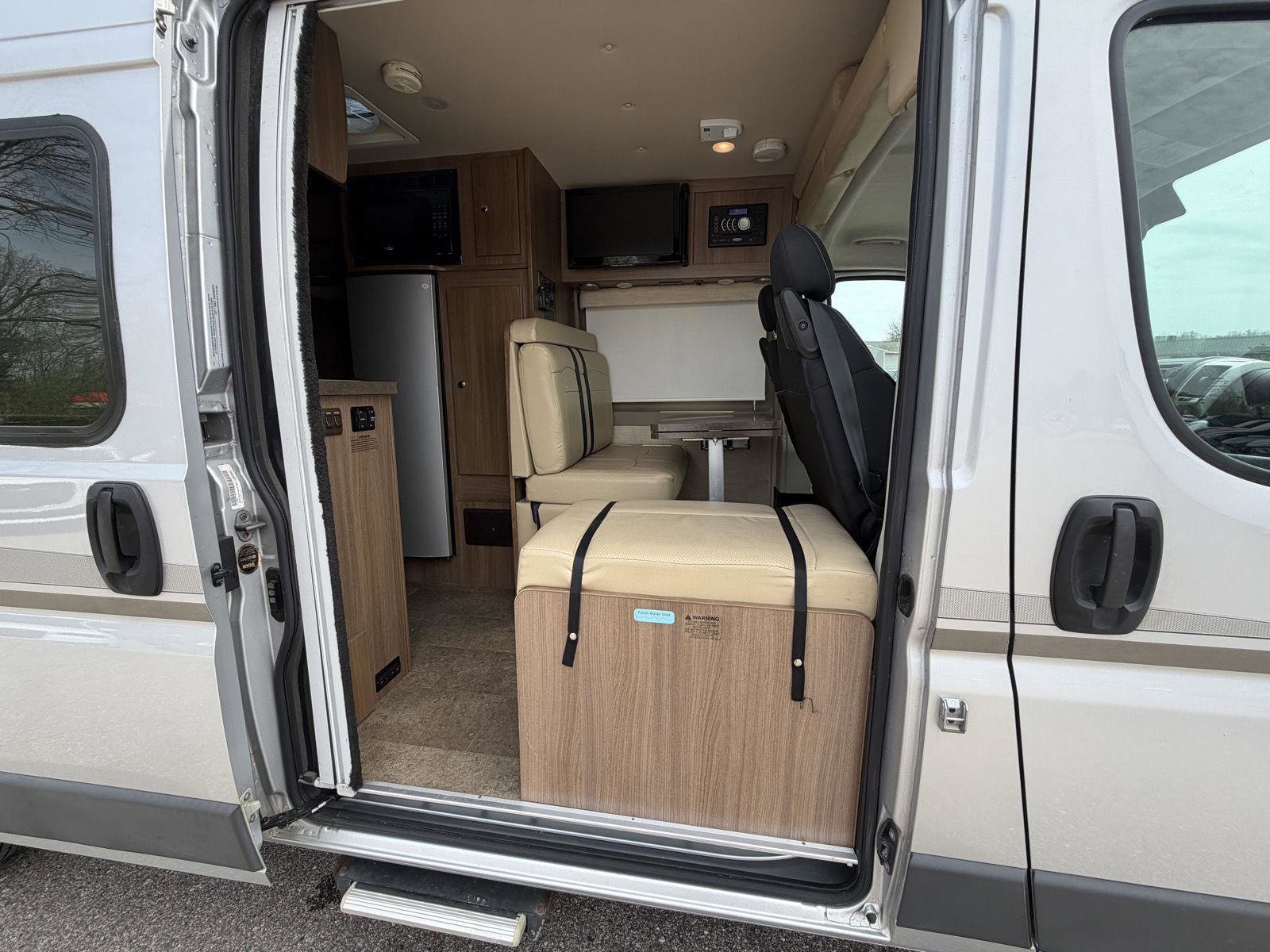 Used 2014 RAM ProMaster 3500 FWD image 18