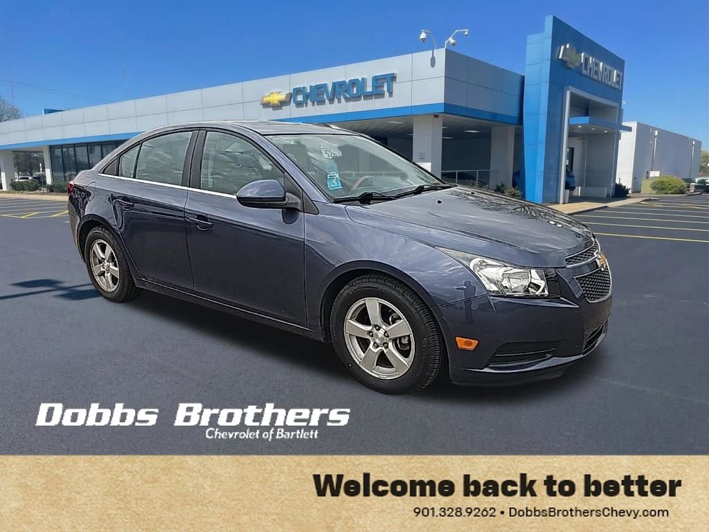 Used 2014 Chevrolet Cruze LT w/ All-Star Edition FWD image 4