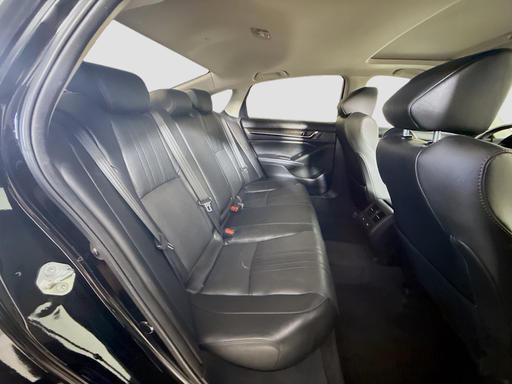 Used 2021 Honda Accord Touring image 27