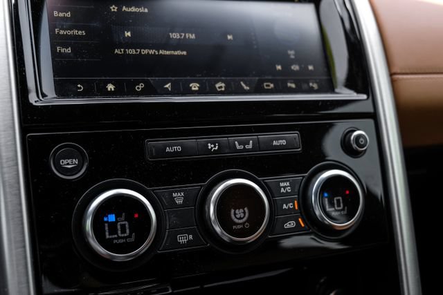 Used 2019 Land Rover Discovery HSE Luxury AWD/4WD image 34