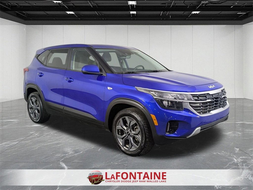 Used 2024 Kia Seltos LX image 7