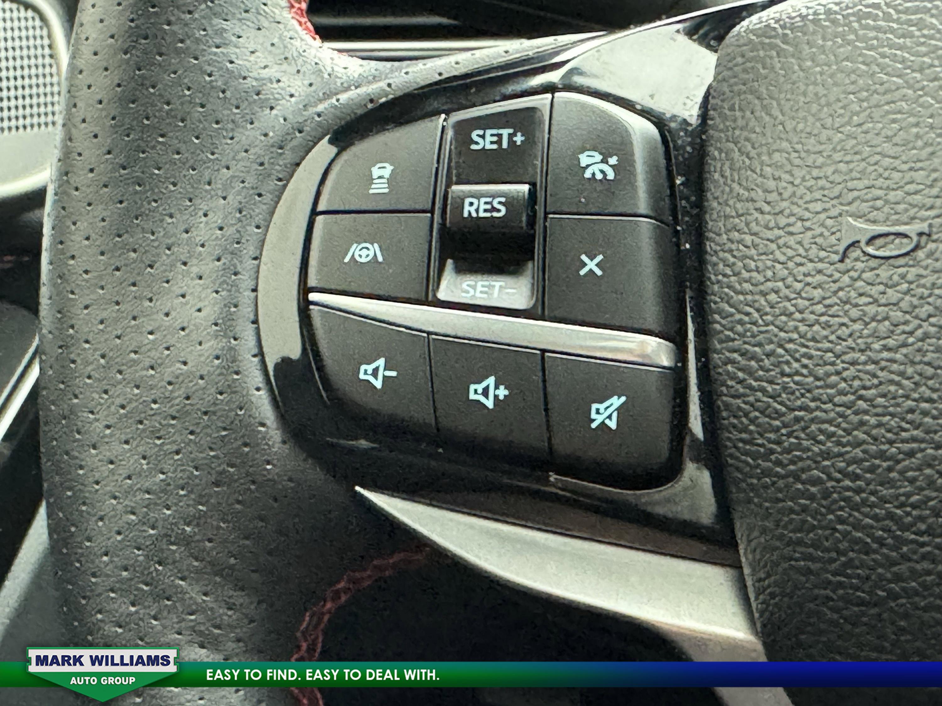 Used 2023 Ford Explorer ST-Line w/ Class IV Trailer Tow Package image 16