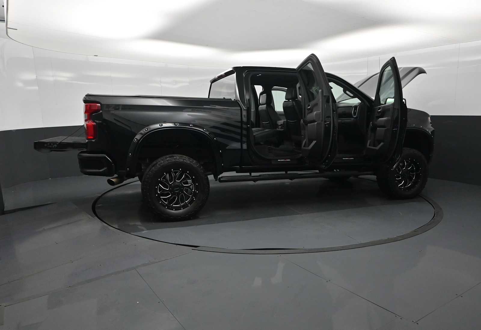 Used 2022 Chevrolet Silverado 1500 RST w/ Safety Package image 37
