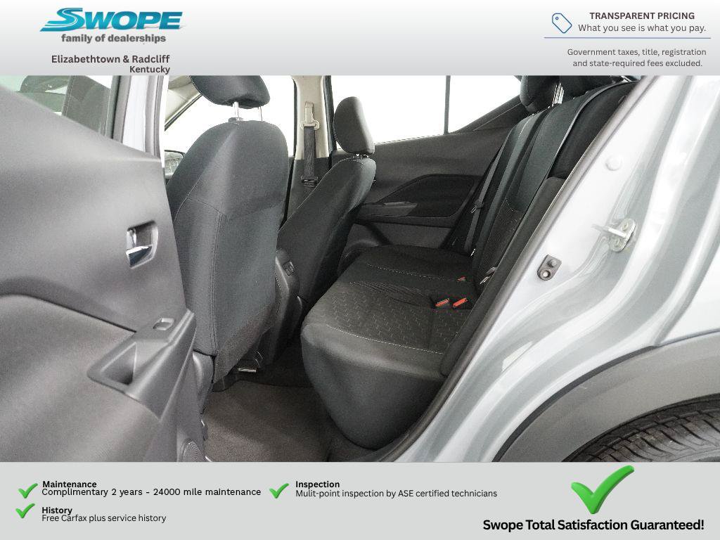 Used 2024 Nissan Kicks SV FWD image 12