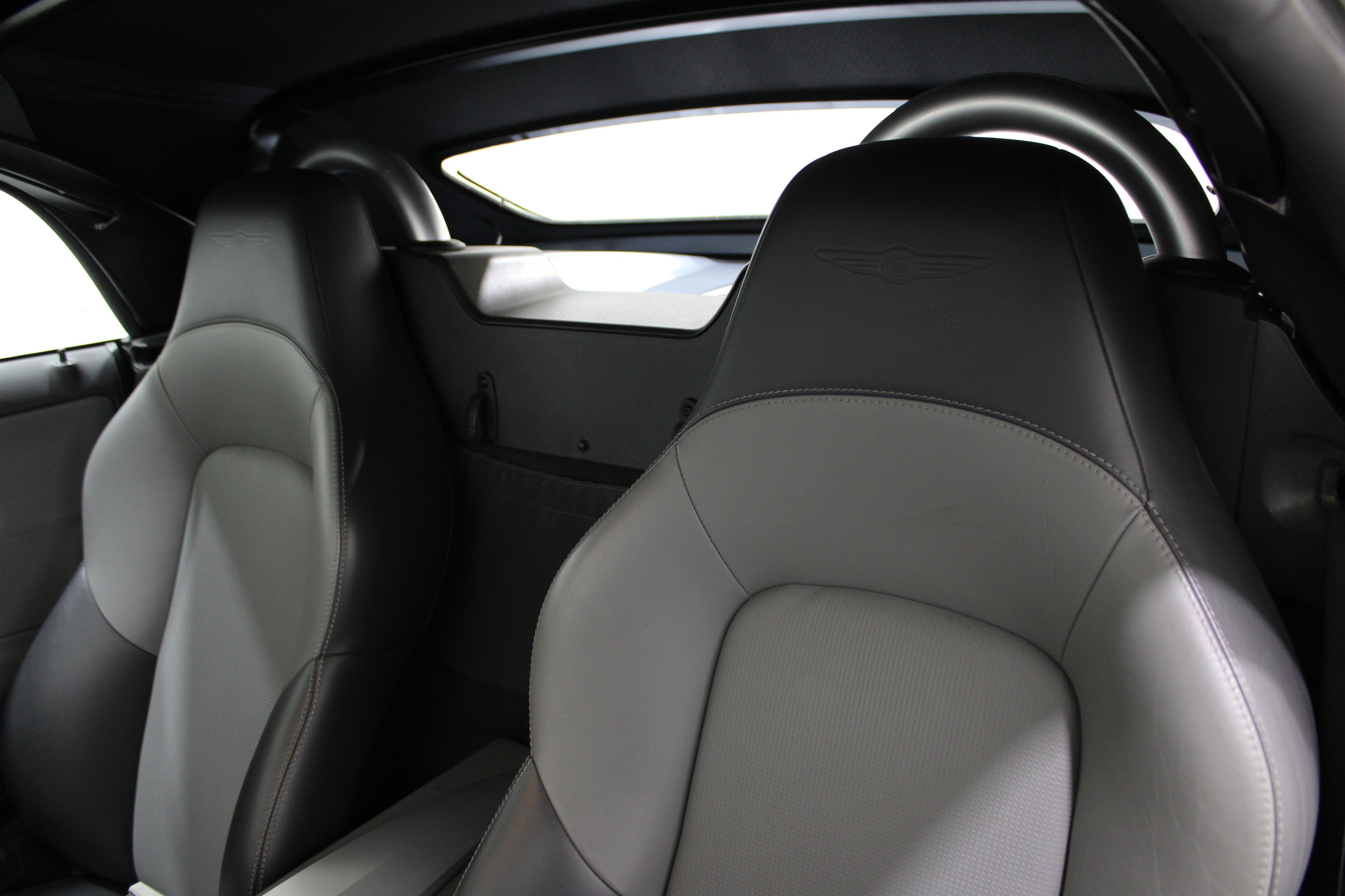 Used 2005 Chrysler Crossfire Limited image 5