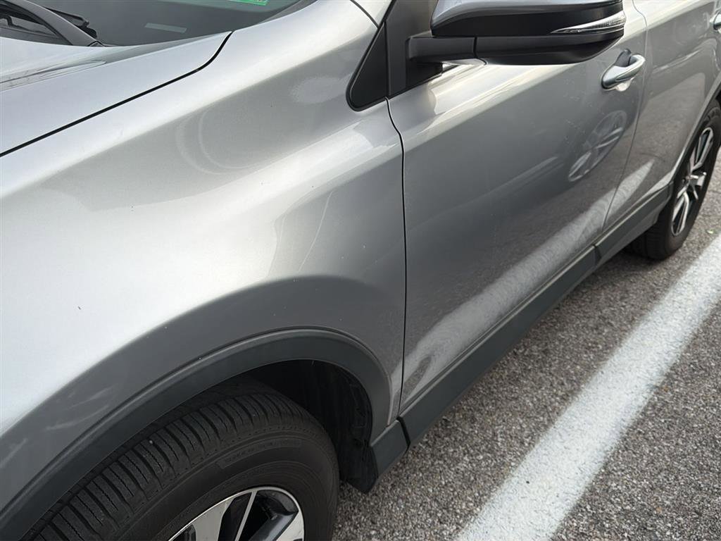 Used 2016 Toyota RAV4 XLE image 40