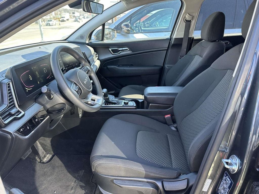 Certified 2024 Kia Sportage LX image 8