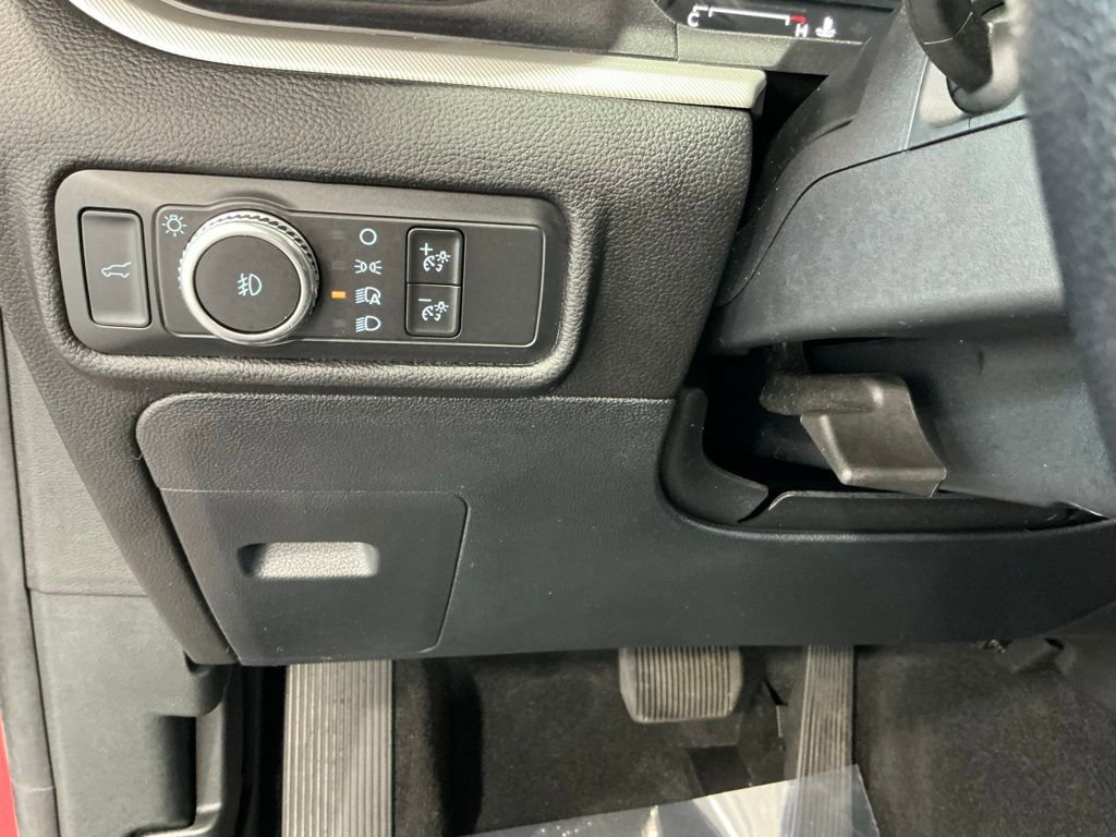 Used 2021 Ford Explorer XLT w/ Equipment Group 202A image 51