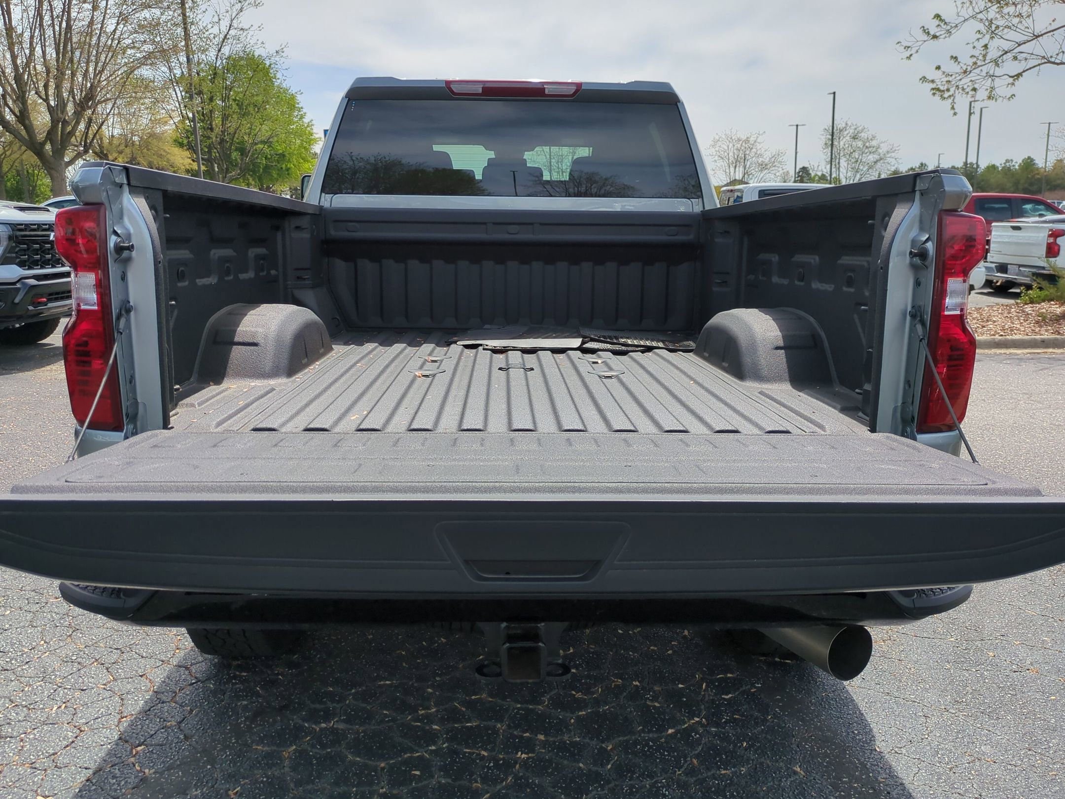 Certified 2025 Chevrolet Silverado 2500 Custom w/ Custom Value Package AWD/4WD image 35