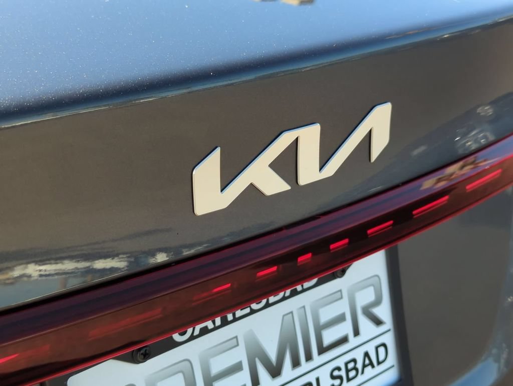 Certified 2024 Kia Forte LXS w/ LXS Technology Package FWD image 27
