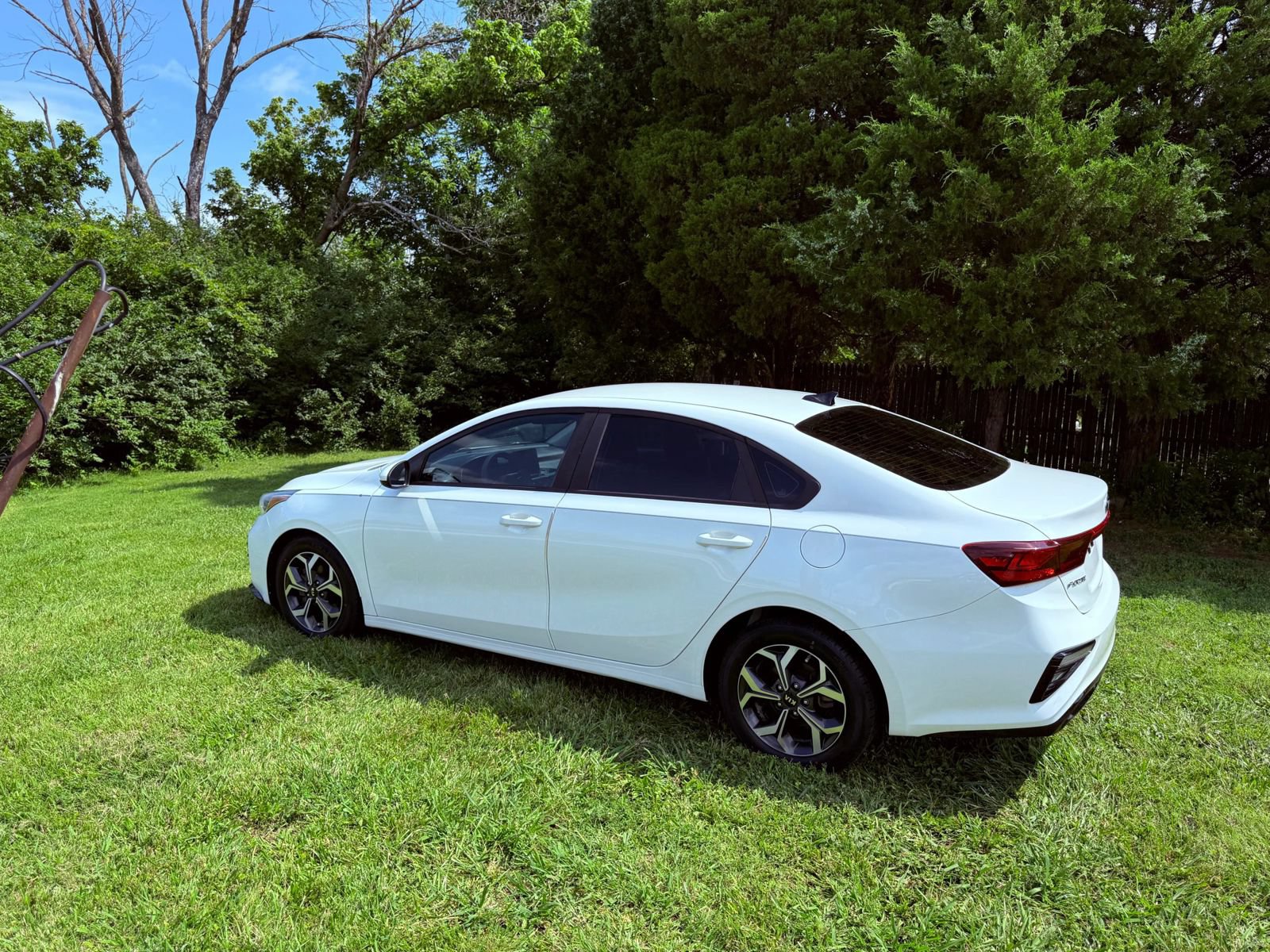 Used 2019 Kia Forte LXS FWD image 4