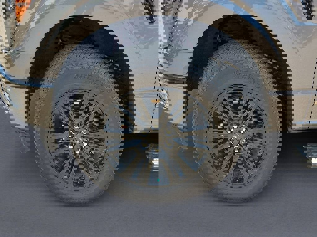 Used 2024 Ford F150 Platinum image 14