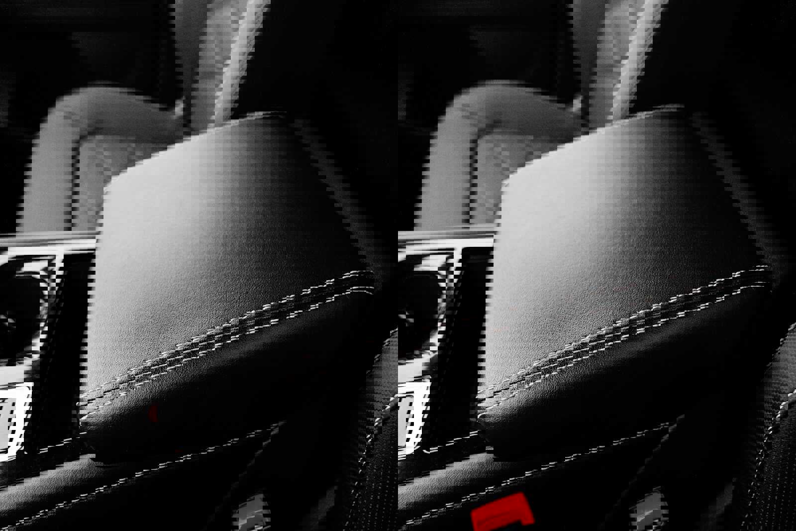 Used 2024 Volkswagen Atlas Cross Sport SE image 35