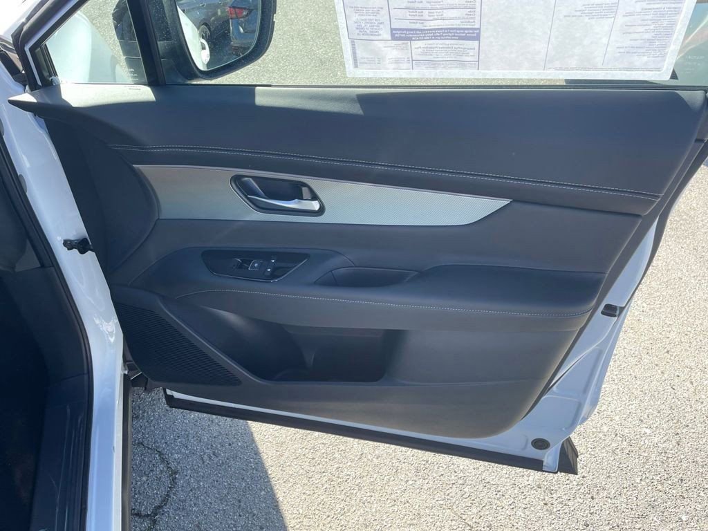 New 2025 Nissan Murano SL image 29