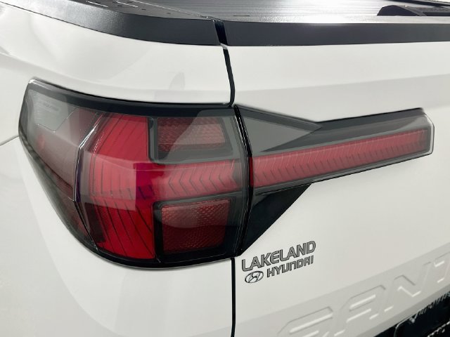 Used 2022 Hyundai Santa Cruz SEL w/ Activity Package FWD image 23