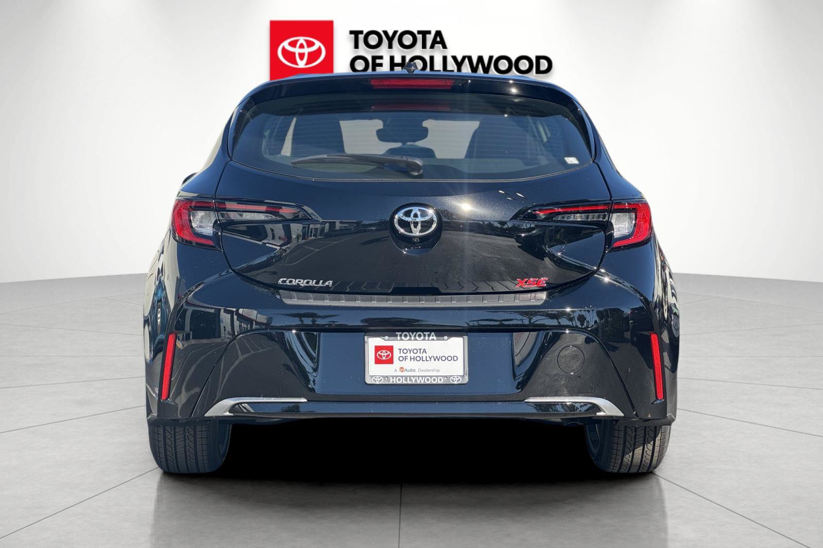 New 2027 Toyota Corolla XSE FWD image 5