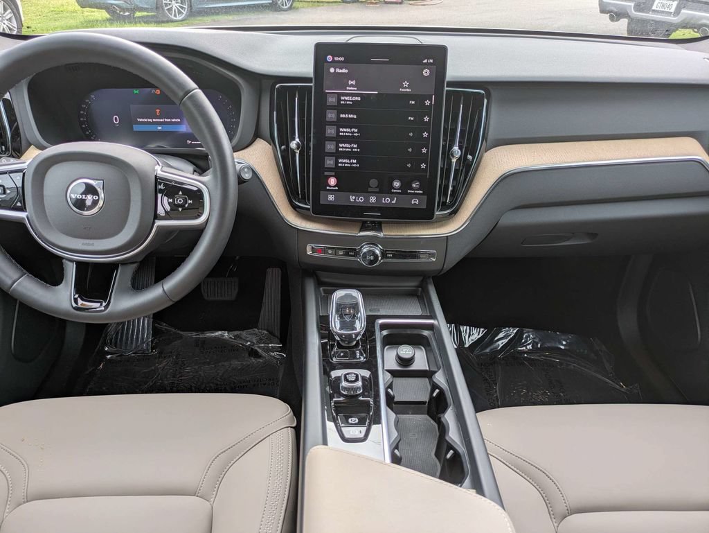 Certified 2026 Volvo XC60 B5 Plus w/ Protection Package Premier AWD/4WD image 16