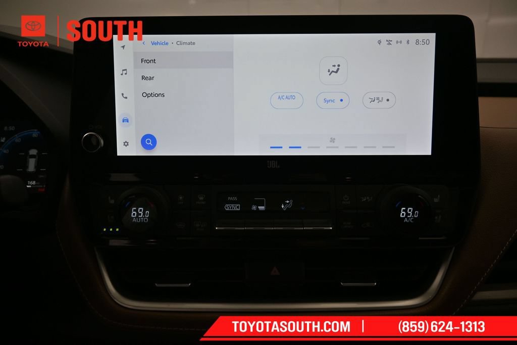 Certified 2025 Toyota Grand Highlander AWD image 16