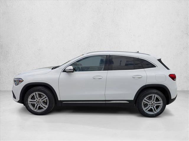 Certified 2022 Mercedes-Benz GLA 250 4MATIC w/ Premium Package Lite image 7