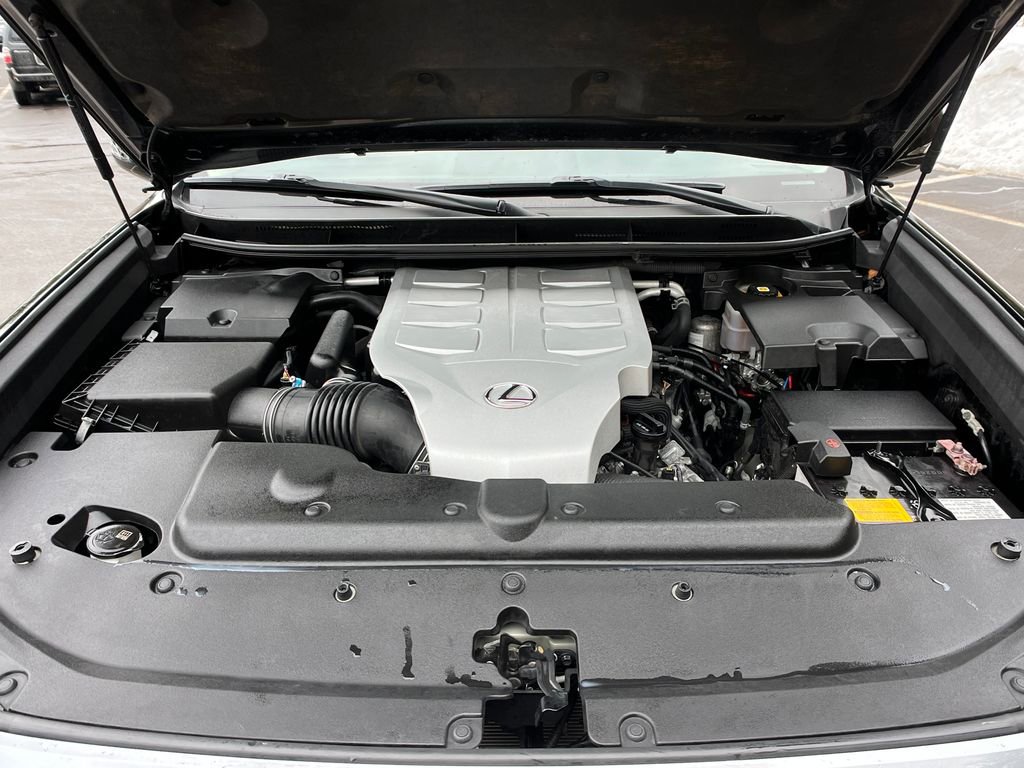 Used 2021 Lexus GX 460 w/ Accessory Package image 23