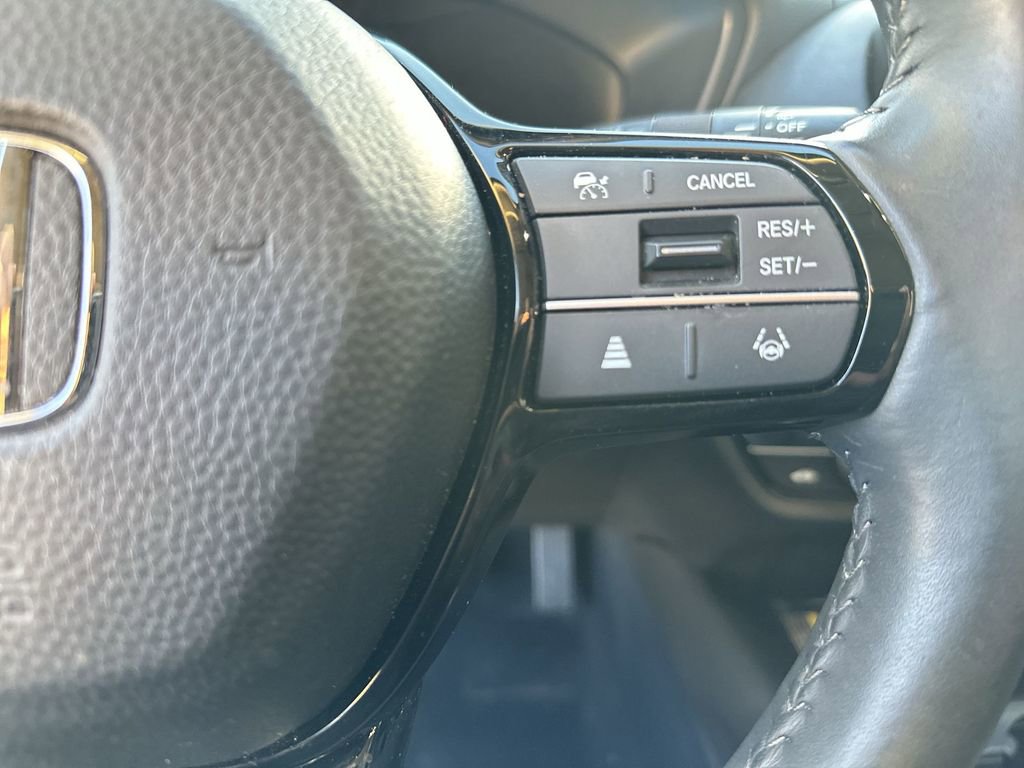 Used 2024 Honda HR-V EX-L image 31