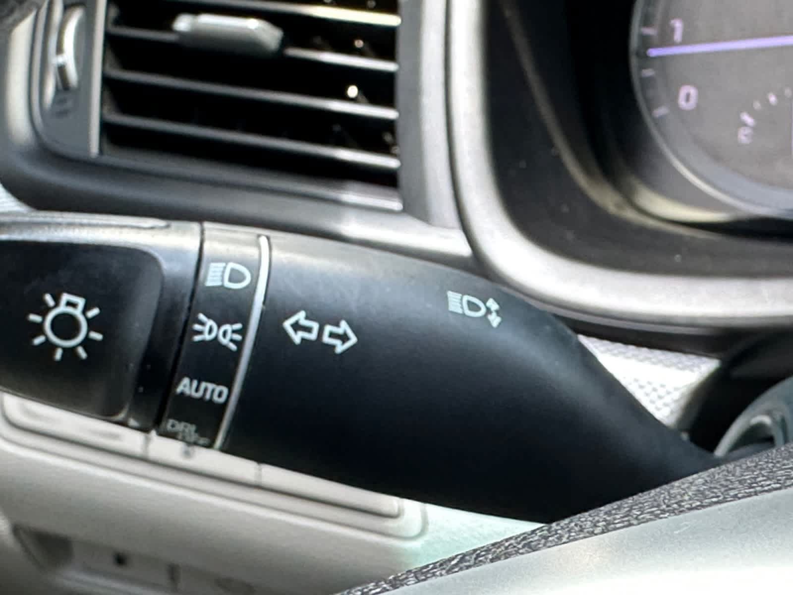 Used 2019 Hyundai Sonata SE FWD image 27
