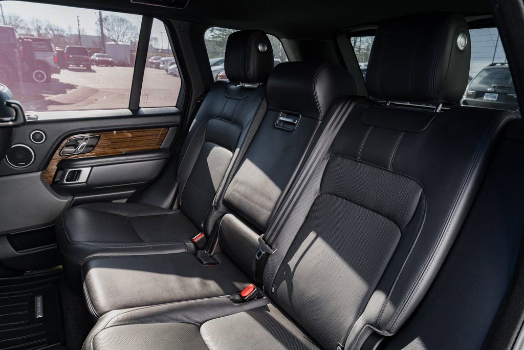 Used 2018 Land Rover Range Rover HSE image 23